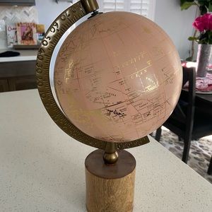Globe decor